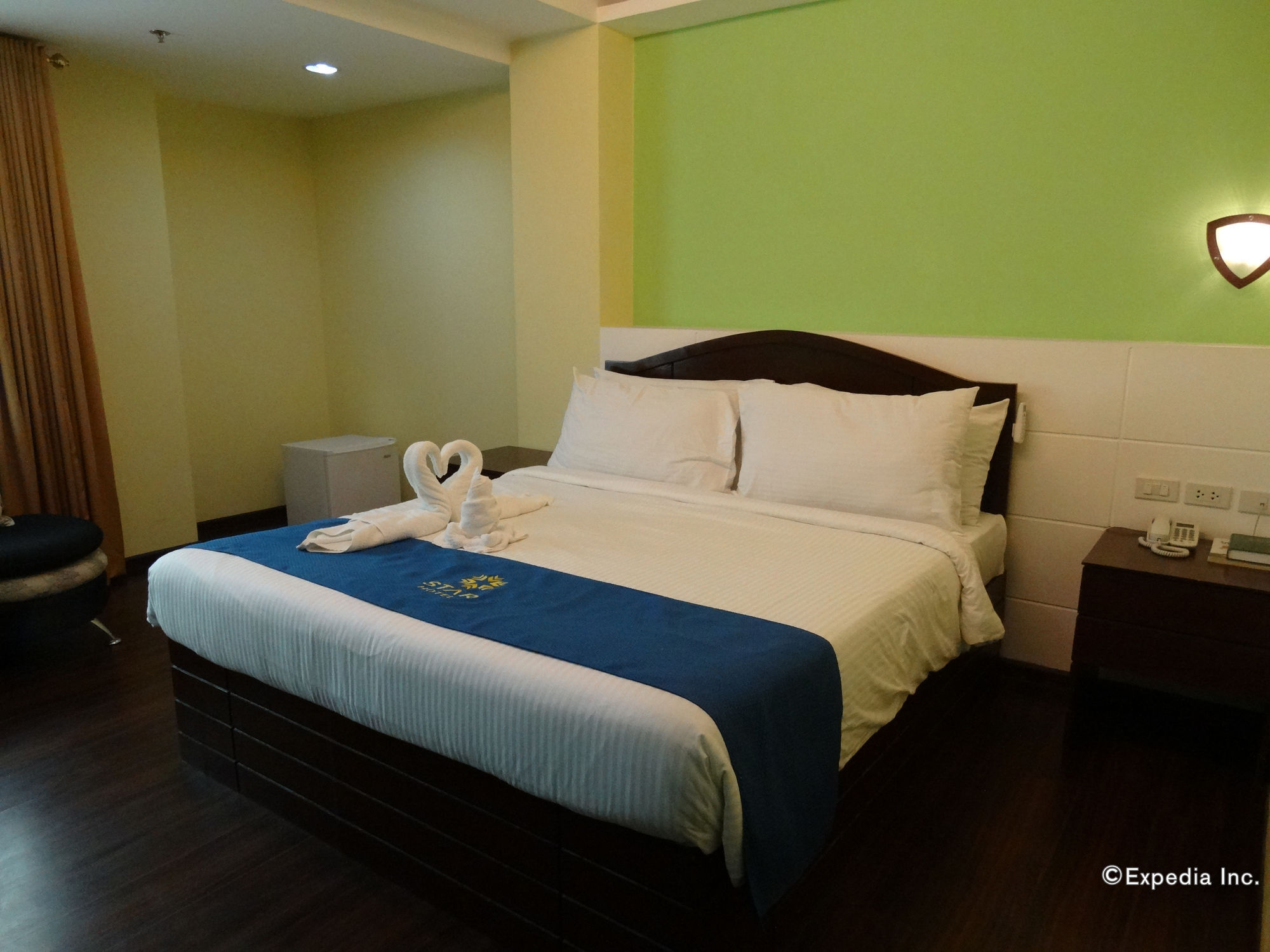 โรงแรมสตาร์ Davao ภายนอก รูปภาพ