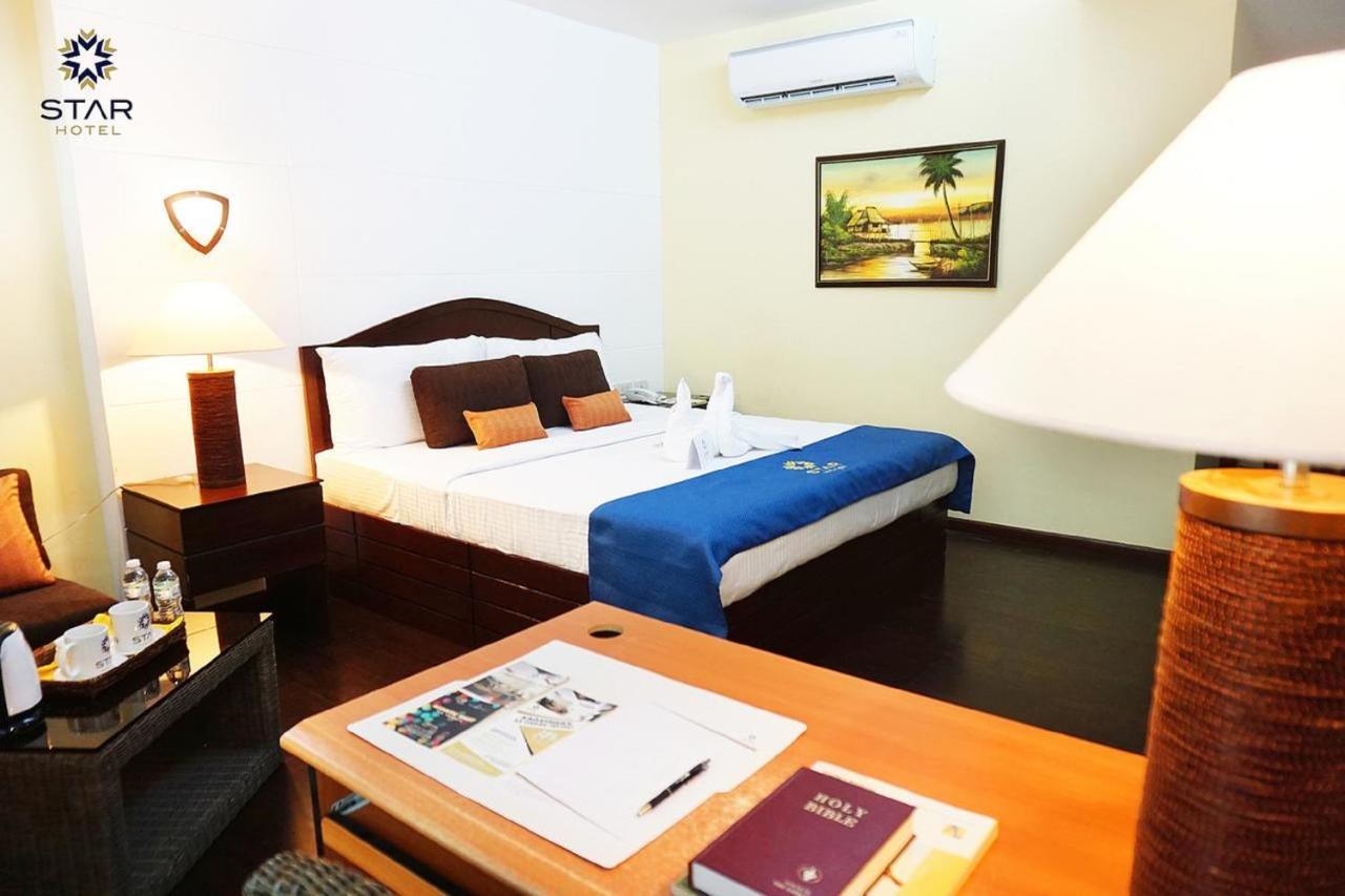 โรงแรมสตาร์ Davao ภายนอก รูปภาพ